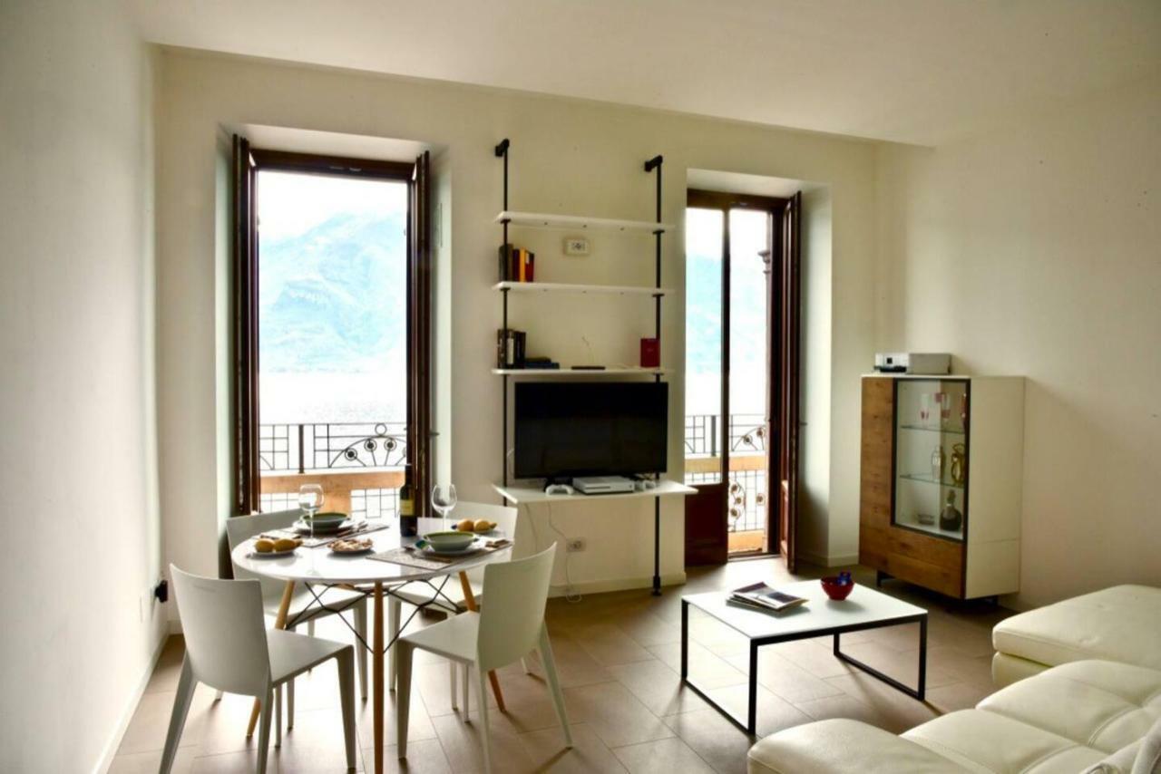Stylish Lakefront House Lovere Kültér fotó